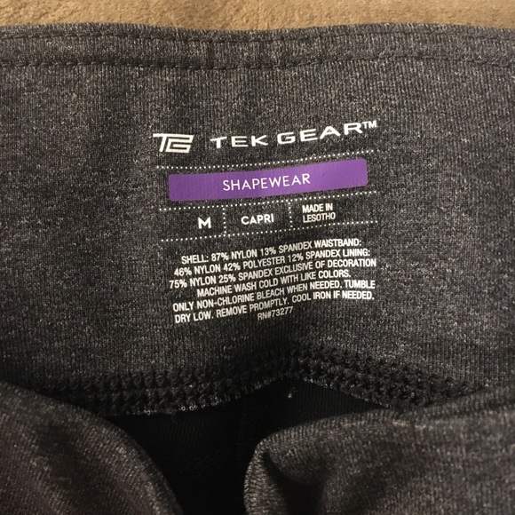 Tek Gear Capris - Picture 3 of 3